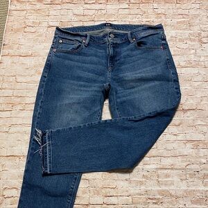 GAP Classic Girlfriend Frayed Cuff Ankle Jeans